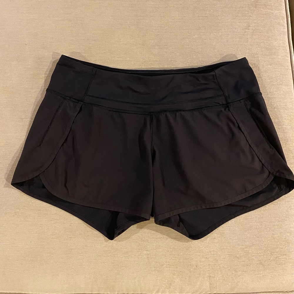 Lululemon Speed Up Shorts Size 8